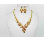 511160 Pink Necklace in Gold