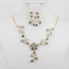 511174 Clear in Gold Crystal Necklace Set