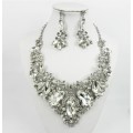 511253-101 Crystal Silver Necklace Set
