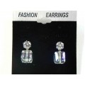 512428-101  Fashion Cube Shape Earring in Silver