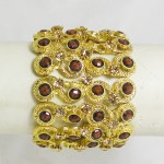 514152 -208 Topaz Rhinestone Stretch  bracelet in Gold