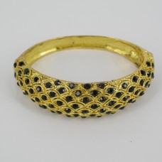 514157 black in gold  bangle