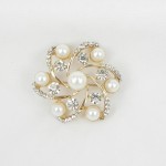 515082-201 Pearl in Gold Brooch