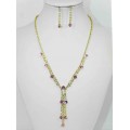 591300 PInk Necklace in Gold