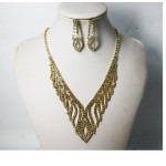 591501-201 Rhinestone Necklace Set in Gold