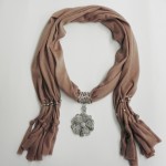 992048 Brown scarf
