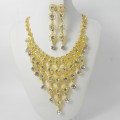 511052-201  Clear  in Gold  Necklace Set