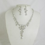 511153-101 Crystal Silver Necklace Set