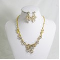 511161 clear  in gold necklace