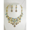 511115-215 Royal Blue Necklace Set in Gold