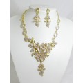 511118-201 Gold Crystal Necklace Set