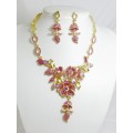 511118-209 Pink Crystal Necklace Set in Gold
