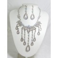 511084-101AB Silver Necklace Set in Silver