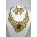 511123 Topaz Crystal Necklace in Gold