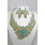 511123 Aqua Blue Crystal  Necklace in Gold