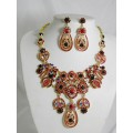 511127-207 Red Necklace Set in Gold