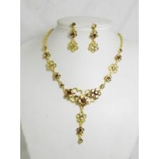 511076-208 Topaz Rhinestone Necklace Set in Gold